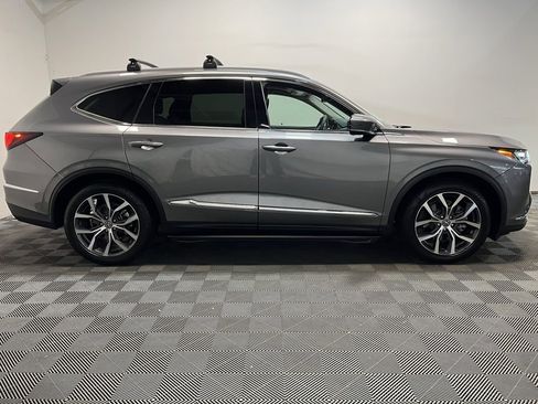Certified 2024 Acura MDX SH-AWD w/ Technology Package image 4