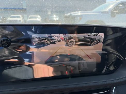 New 2026 Buick Envista Preferred FWD image 23