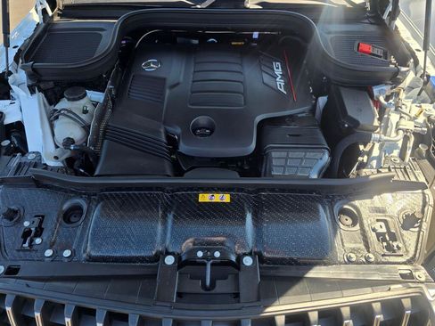 New 2026 Mercedes-Benz GLE 53 AMG 4MATIC Coupe image 9