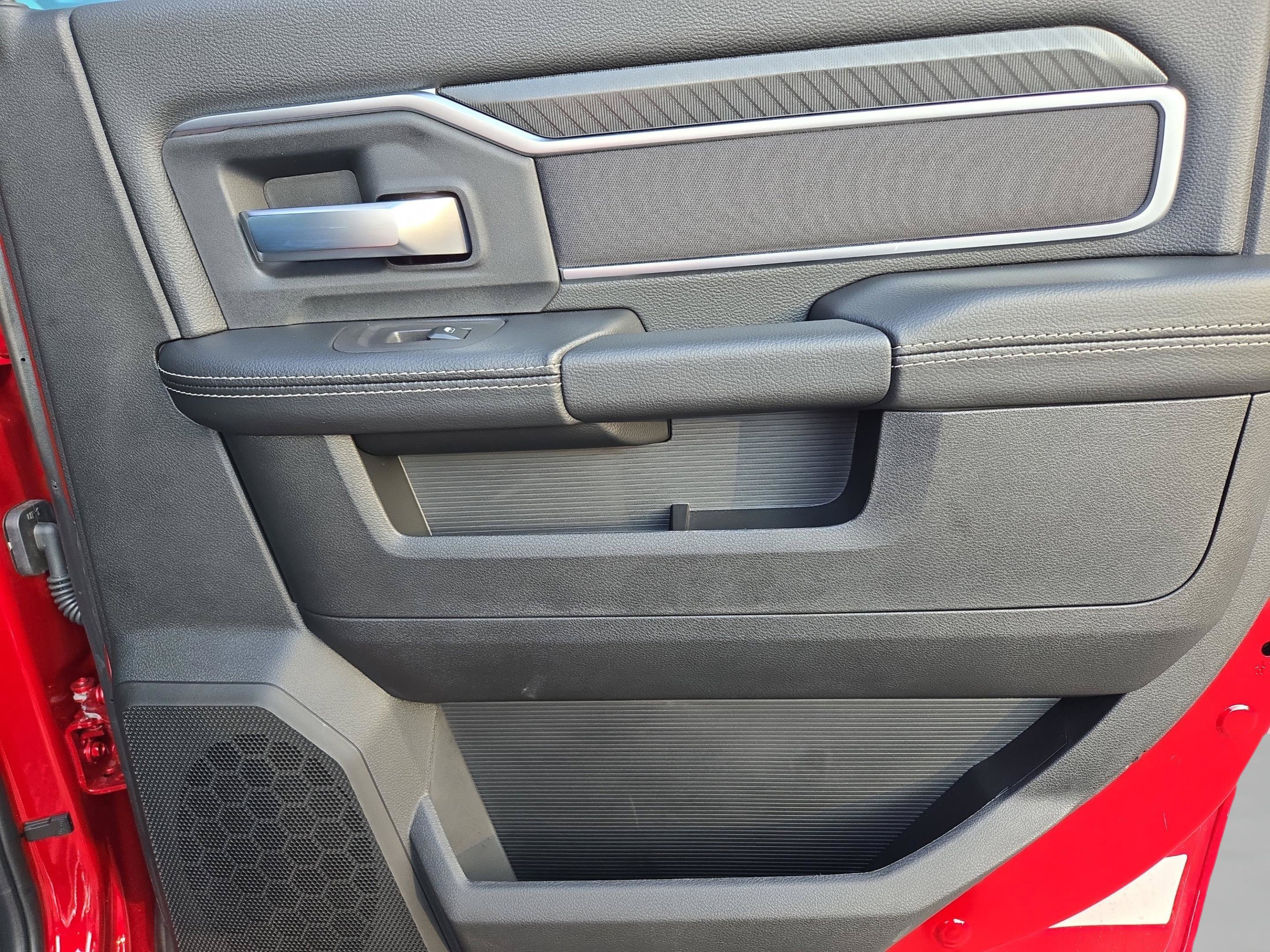 Used 2026 RAM 2500 Big Horn AWD/4WD image 25