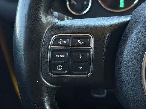 Used 2011 Jeep Wrangler Sport AWD/4WD image 16