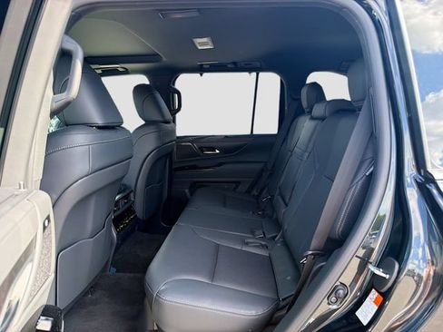 New 2026 Lexus LX 700h Luxury AWD/4WD image 23