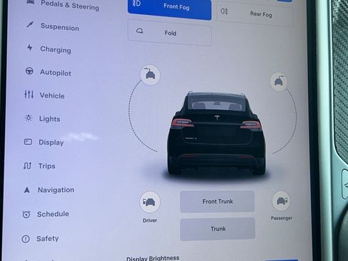 Used 2020 Tesla Model X Long Range image 31