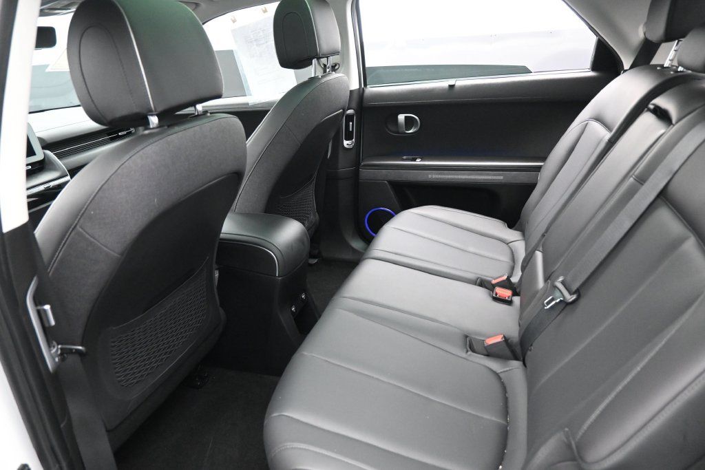 Used 2024 Hyundai Ioniq 5 Limited AWD/4WD image 29