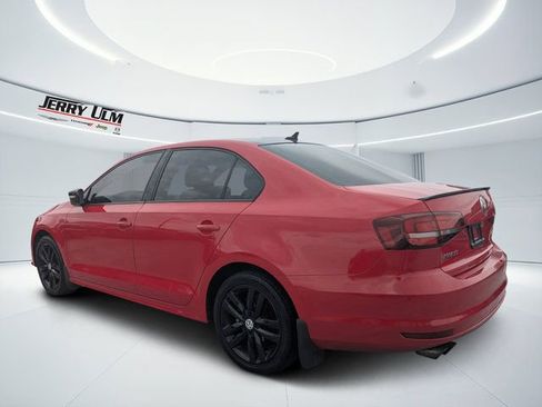Used 2018 Volkswagen Jetta Sport FWD image 5