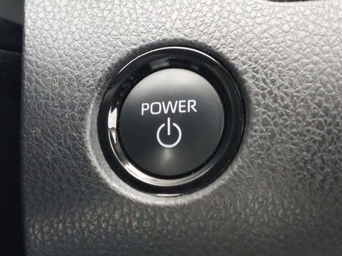 Certified 2025 Toyota Camry LE image 33