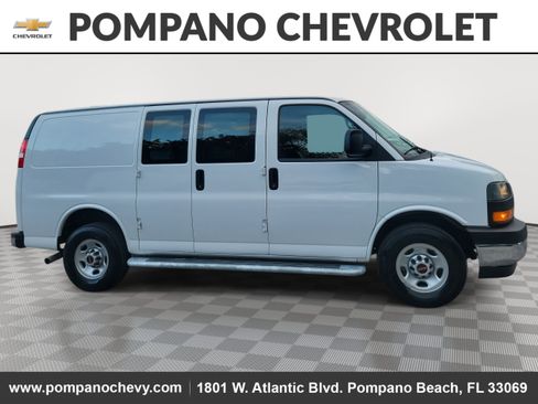 Used 2024 GMC Savana 2500 w/ Driver Convenience Package image 2