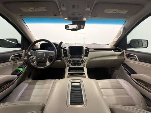 Used 2018 GMC Yukon XL Denali w/ Denali Ultimate Package AWD/4WD image 14
