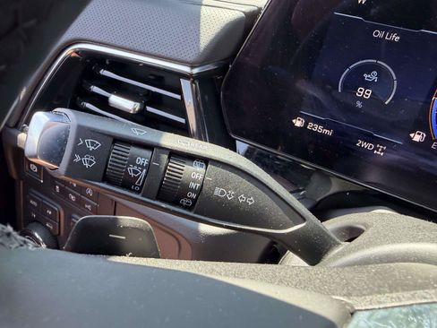 Certified 2025 Chevrolet Tahoe Premier AWD/4WD image 27