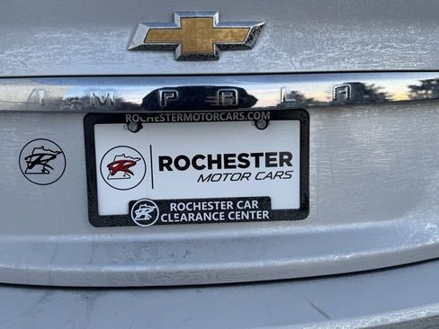 Used 2017 Chevrolet Impala LT image 39