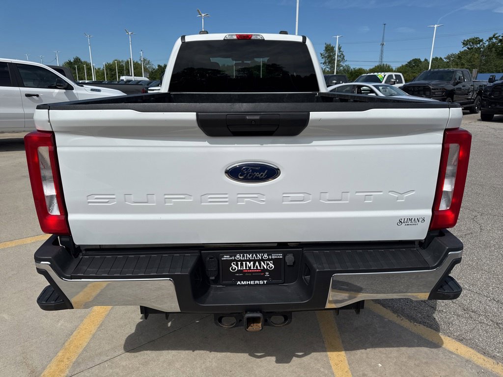 Used 2024 Ford F250 XLT AWD/4WD image 8