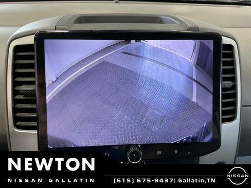 Used 2020 Nissan Frontier SV AWD/4WD image 7