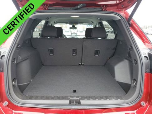 Certified 2024 Chevrolet Equinox LT w/ LPO, Floor Liner Package image 25
