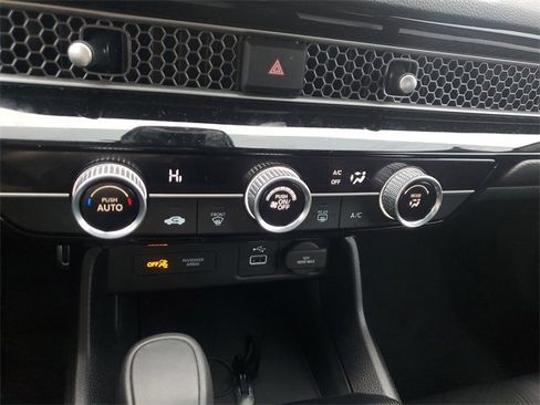 Certified 2024 Honda Civic Sport image 19