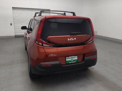 Used 2022 Kia Soul LX w/ Technology Package FWD image 6
