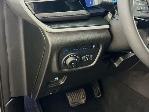 Used 2022 Jeep Grand Cherokee Trailhawk AWD/4WD image 17