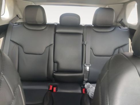 Used 2022 Jeep Compass Latitude AWD/4WD image 13
