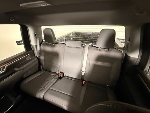 Used 2025 Chevrolet Silverado 2500 LT w/ Convenience Package AWD/4WD image 42
