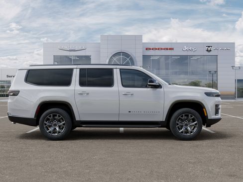 New 2026 Jeep Grand Wagoneer L Limited w/ Convenience Group I image 49