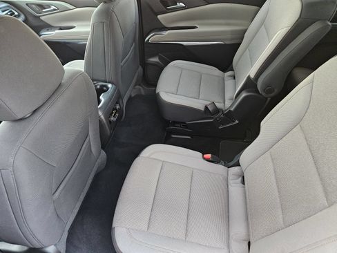 Certified 2026 Chevrolet Traverse LT w/ Driver Confidence Package FWD image 33