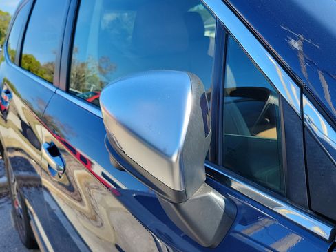 Used 2023 Subaru Ascent Touring image 10