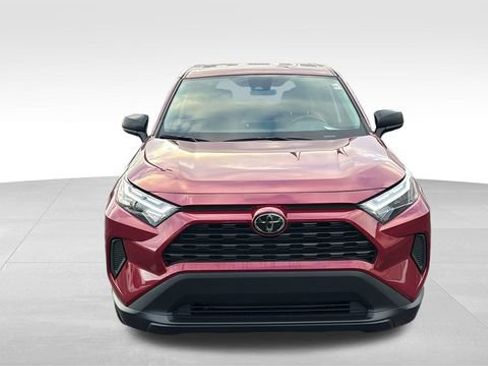 Used 2024 Toyota RAV4 LE image 7