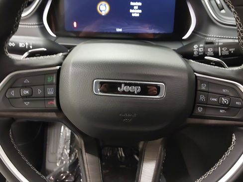 New 2025 Jeep Grand Cherokee L Limited image 35