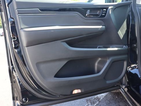 Certified 2026 Honda Odyssey Elite image 31