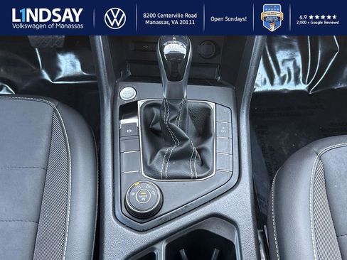 Used 2022 Volkswagen Taos SE image 17