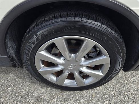 Used 2017 INFINITI QX50 AWD w/ Premium Plus Package image 17