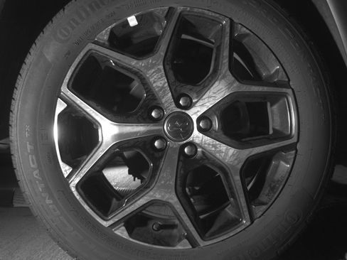 Used 2025 Jeep Compass Limited image 15