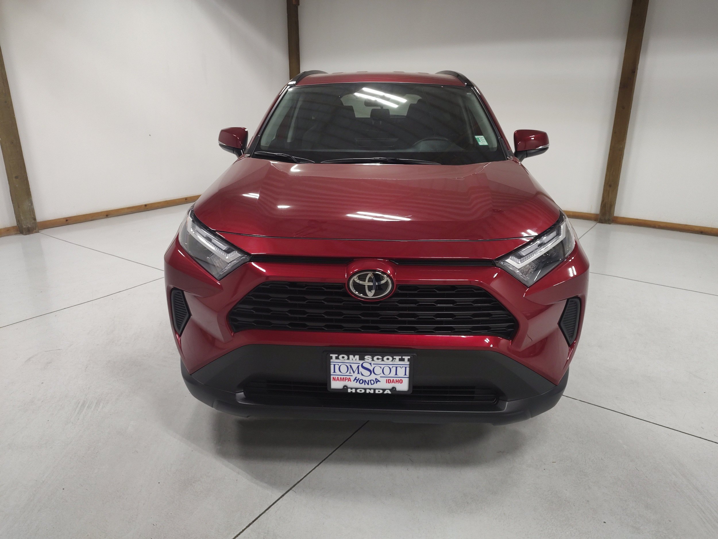 Used 2025 Toyota RAV4 XLE w/ Weather Package AWD/4WD image 3