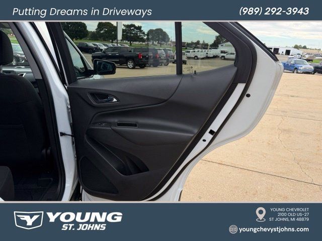 Used 2020 Chevrolet Equinox LT w/ Driver Convenience Package FWD image 34