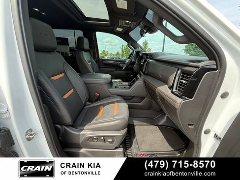 Used 2024 GMC Sierra 2500 AT4 w/ AT4 Premium Plus Package AWD/4WD image 32