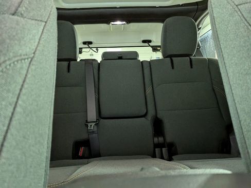 Certified 2025 Jeep Wrangler Unlimited Sahara image 27