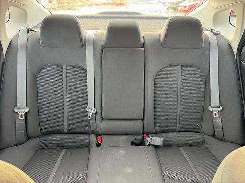 Used 2019 Kia Optima LX FWD image 16