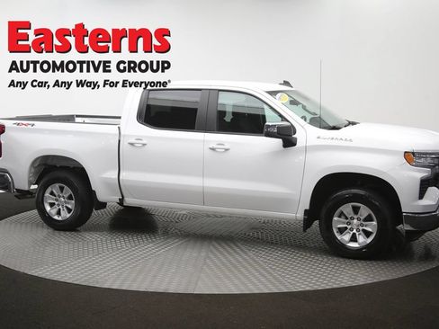 Used 2025 Chevrolet Silverado 1500 LT AWD/4WD image 48