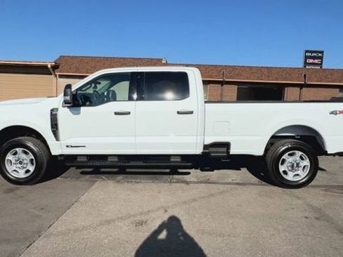 Used 2026 Ford F250 XLT AWD/4WD image 5