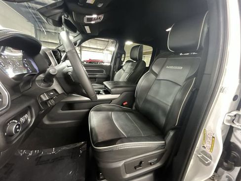 Used 2025 RAM 3500 Laramie w/ Night Edition AWD/4WD image 21