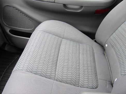 Used 2003 Ford F150 XLT image 59