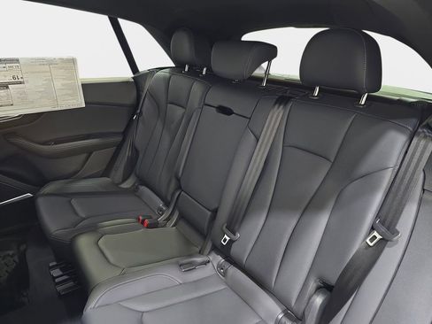New 2026 Audi Q8 Premium Plus image 12