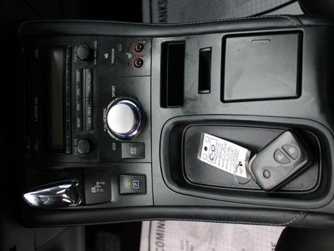 Used 2012 Lexus CT 200h Premium image 24