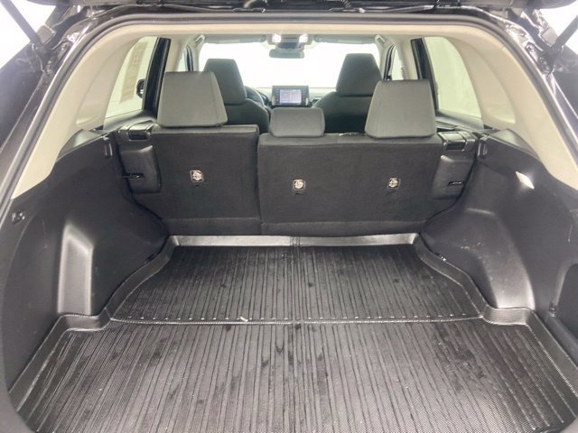 Used 2022 Toyota RAV4 XLE AWD/4WD image 23