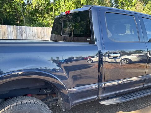 Used 2021 Ford F250 XLT w/ Tremor Off-Road Package AWD/4WD image 13