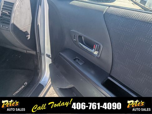 Used 2009 MAZDA MAZDA5 Sport FWD image 19
