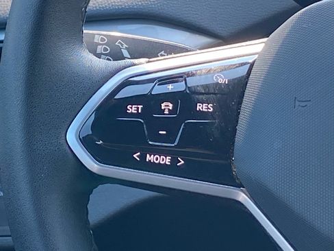 Certified 2023 Volkswagen ID.4 S RWD image 7