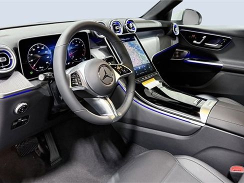 New 2026 Mercedes-Benz GLC 300 4MATIC image 5