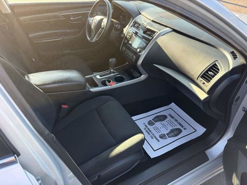 Used 2015 Nissan Altima 2.5 S w/ Special Edition Package FWD image 25