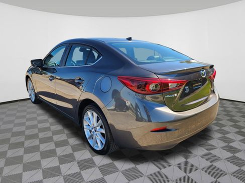 Used 2017 MAZDA MAZDA3 Grand Touring w/ Premium Equipment Package FWD image 3