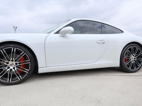 Used 2015 Porsche 911 Carrera S image 35
